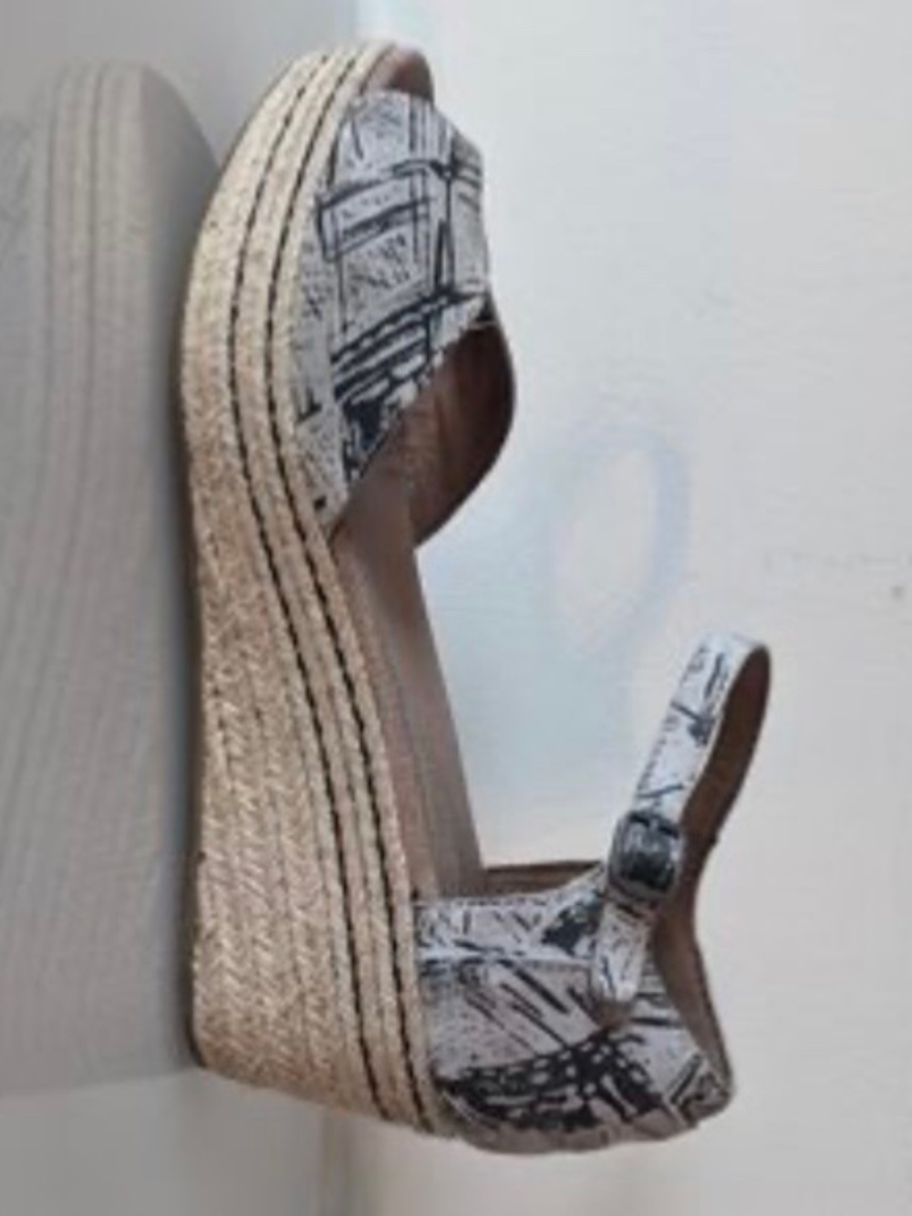 Toms Suede Wedge Espadrille Size 11